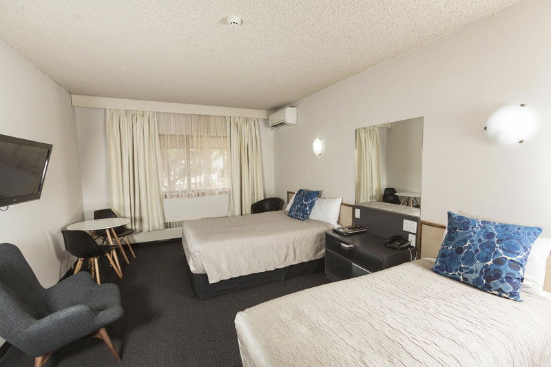 Scullin ACT Darwin Holiday