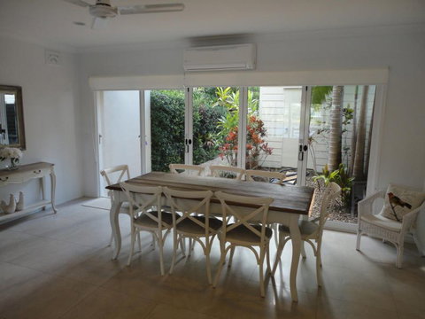 Noosa Entrance Waterfront Resort - Darwin Holiday 0