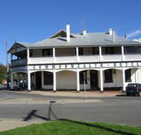 Commonwealth Hotel