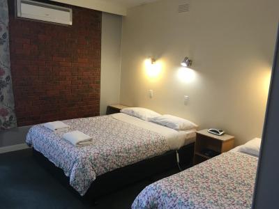 Camperdown Cascade Motel - Darwin Holiday 9