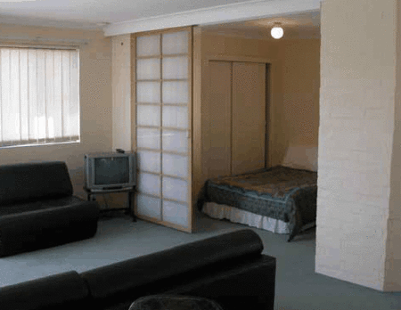 Cambridge Atrium - Darwin Holiday 2