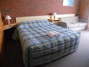 KY COUNTRY ROADS MOTOR INN - Darwin Holiday 4