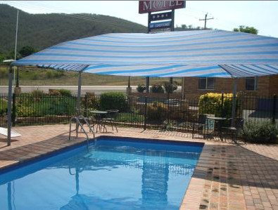 Almond Inn Motel - Darwin Holiday 2