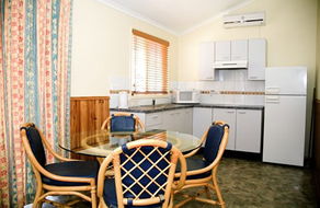 Book The Entrance Accommodation Vacations Darwin Holiday Darwin Holiday