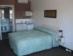 Pinjarra Motel - Darwin Holiday 1