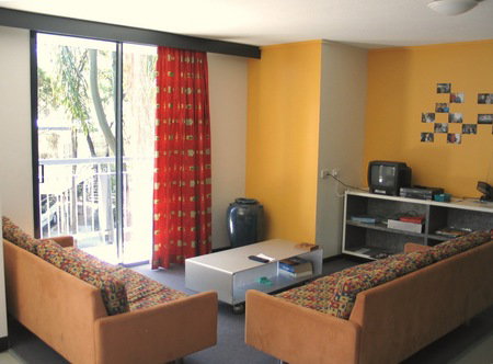 International House Brisbane - Darwin Holiday 0