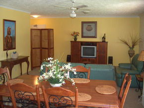 Pacific Place Apartments - Darwin Holiday 2