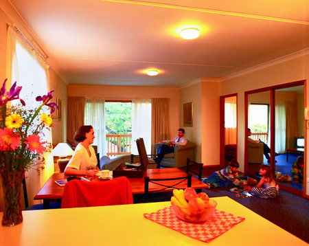 Oxley Court Serviced Apartments - Darwin Holiday 0
