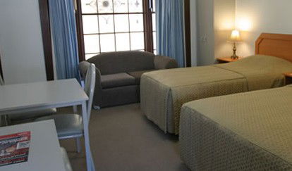 Colonial Lodge Motor Inn - Darwin Holiday 1