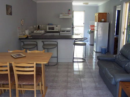 Palm Valley Motel And Holiday Units - Darwin Holiday 2