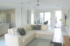 Coolum Villas - Darwin Holiday 2