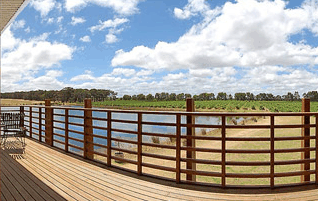 Bettenay's Vineyard And Winery - Darwin Holiday 2