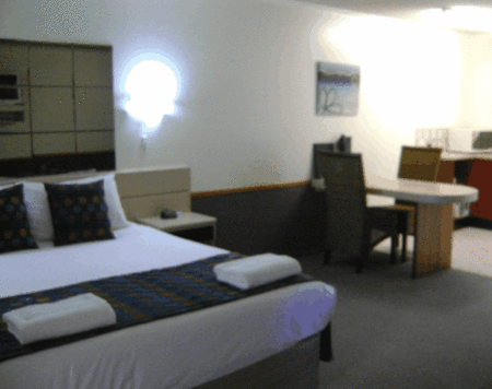 Rockhampton Court Motor Inn - Darwin Holiday 1