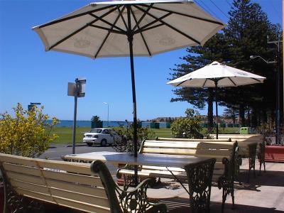 Victor Harbor SA Darwin Holiday