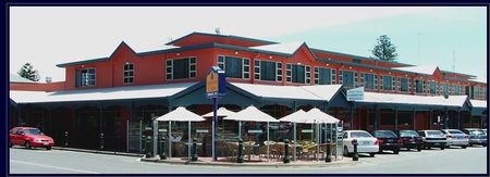 Hotel Victor - Darwin Holiday 1