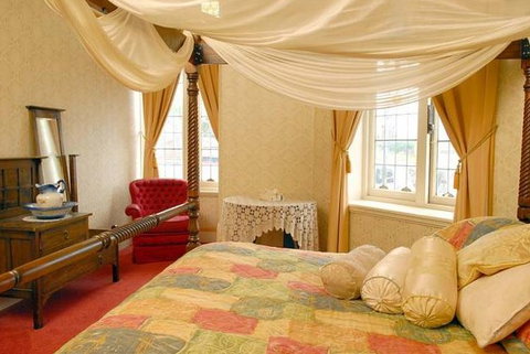 Mickey Bourkes Koroit Hotel - Darwin Holiday 1