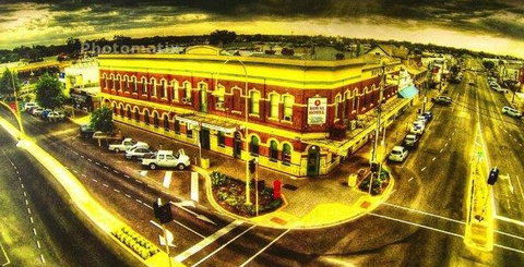 Royal Hotel - Darwin Holiday 0