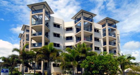 Raffles Mooloolaba - Darwin Holiday 0