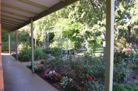 Bright Colonial Inn Motel - Darwin Holiday 1