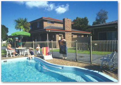 Southern Cross Holiday Apartments - Darwin Holiday 3