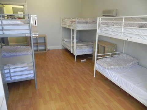 Ritz Backpackers - Darwin Holiday 6