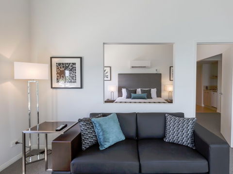 Ramada Hotel Hope Harbour - Darwin Holiday 3