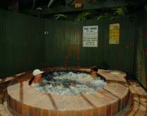 Camargue Beachfront Apartments - Darwin Holiday 4