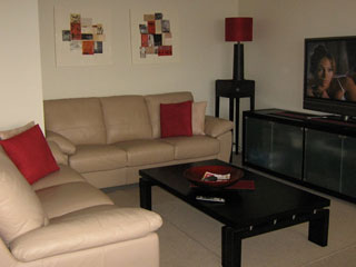 Beachfront Towers - Darwin Holiday 8