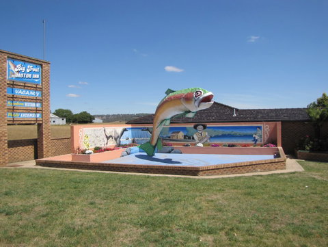 The Big Trout Motor Inn - Darwin Holiday 0