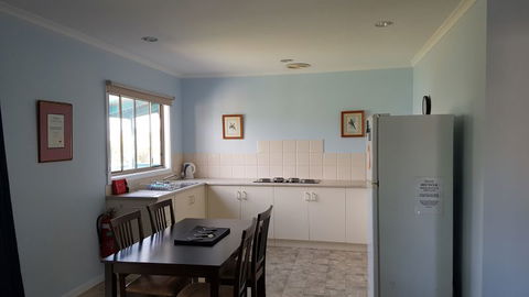 Marion Bay Holiday Villas - Darwin Holiday 4