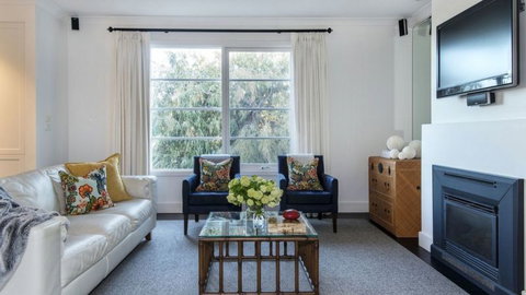 The Summer House - Darwin Holiday 5