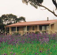 Windmill Cottage - Darwin Holiday