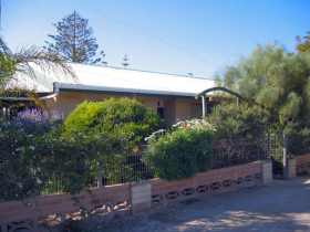 Smoky Bay SA Darwin Holiday