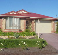 Lakeside Getaway - Darwin Holiday