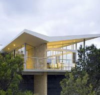 The Glasshouse - Darwin Holiday