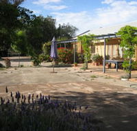 Peechabella Vineyards Bed  Breakfast - Darwin Holiday