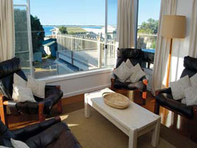 Anroka - Darwin Holiday 0