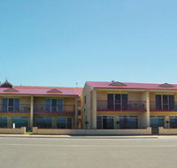 Tumby Bay Hotel Seafront Apartments