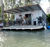 The Murray Dream Self Contained Moored Houseboat