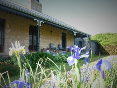 Robe House - Darwin Holiday 2