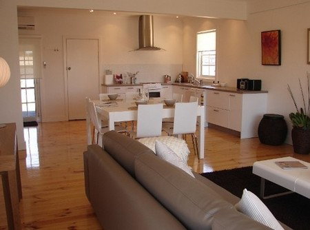 Robe Lifestyle Properties - Darwin Holiday 2