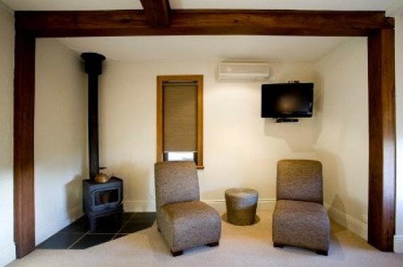 Whistler Farm - Darwin Holiday 1