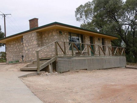 Roonka Riverfront Cottages - Darwin Holiday 2