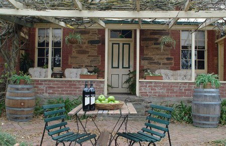 Sea & Vines Cottage - Darwin Holiday 1