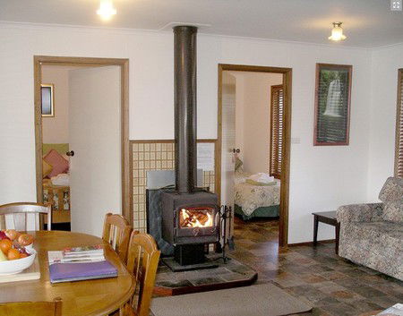 Jandas Lake View - Darwin Holiday 3