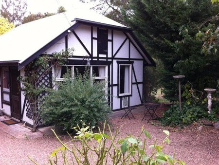 Riddlesdown Cottage - Darwin Holiday 1