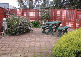 Louth Bay Holiday Apartment - Darwin Holiday 3