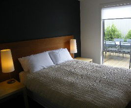 Coorong Waterfront Retreat - Darwin Holiday 5