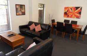 Ralston Townhouse - Darwin Holiday 4