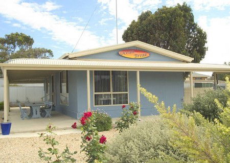 Ocean Break - Darwin Holiday 1